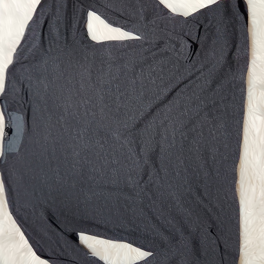 Banana Republic Long Sleeve Moisture Wicking Shirt- Large